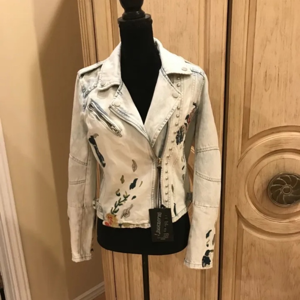 BLANK NYC Denim embroidered studded Moto jacket size small NWT